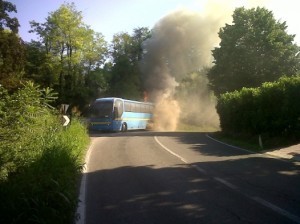 Autobus-in-fiamme