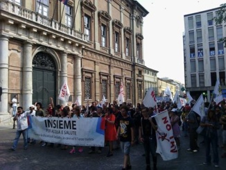Insieme per acqua e salute: la protesta da Sezzadio arriva ad Alessandria CorriereAl
