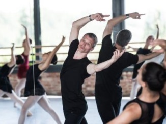 Il grande Peter Brandenhoff insegna la sua danza fra le colline del Monferrato CorriereAl