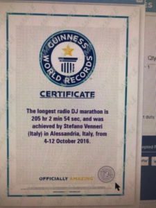 Il Guinness World certifica il primato mondiale del recordman radiofonico alessandrino Stefano Venneri CorriereAl 1